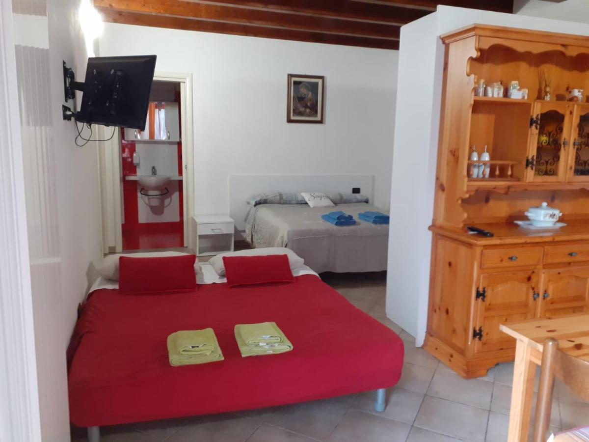 Agriturismo Cascina Lert Мароне Экстерьер фото