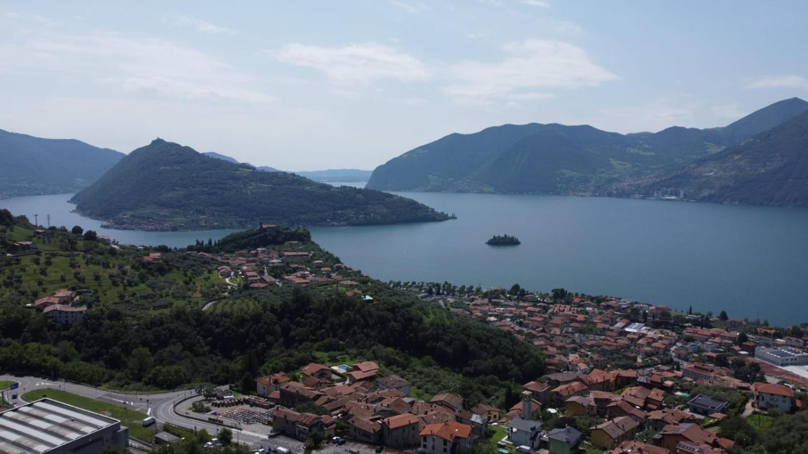 Agriturismo Cascina Lert Мароне Экстерьер фото