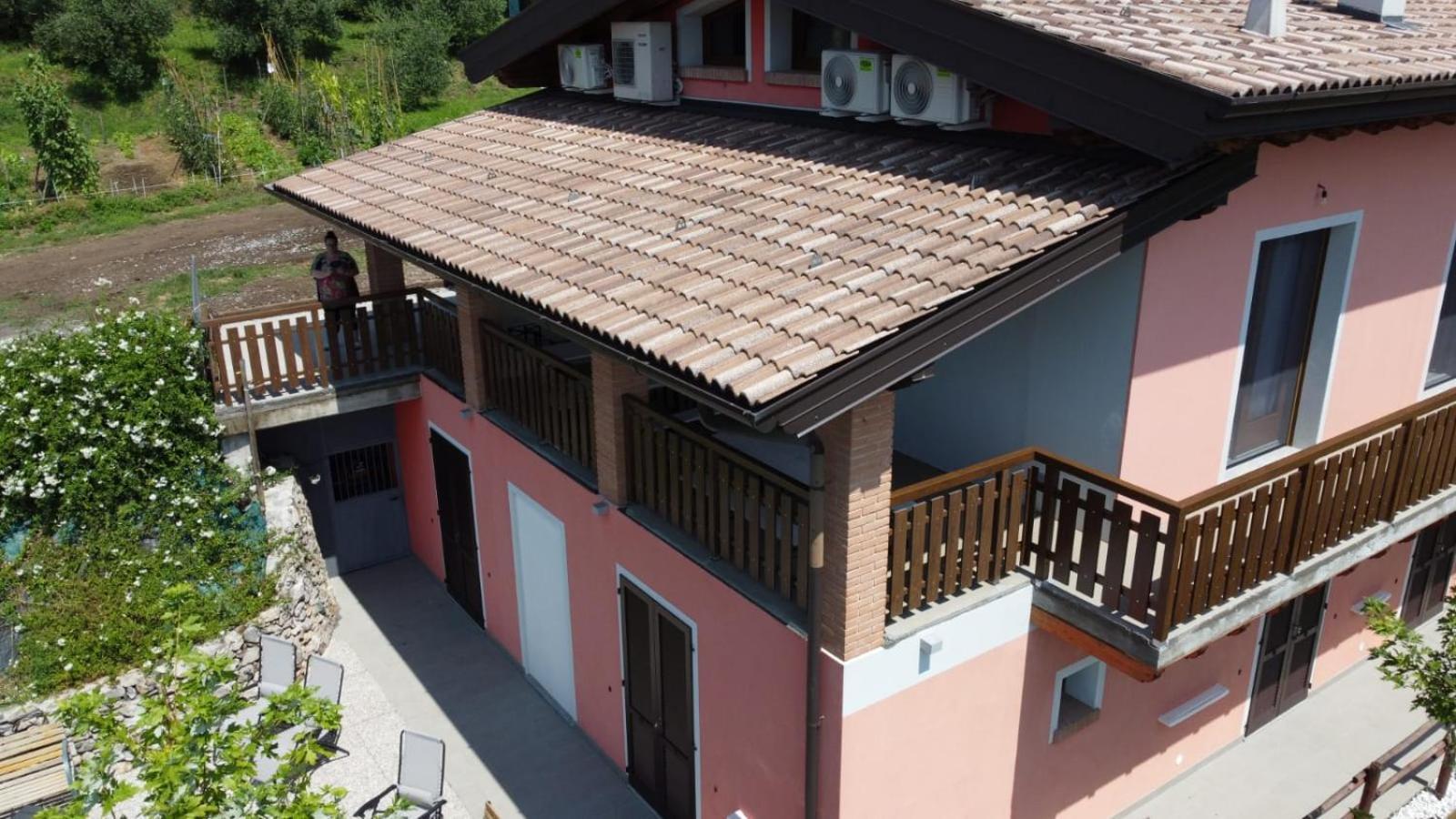 Agriturismo Cascina Lert Мароне Экстерьер фото