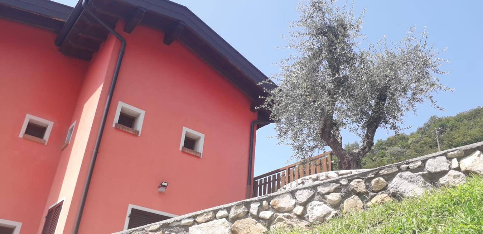 Agriturismo Cascina Lert Мароне Экстерьер фото