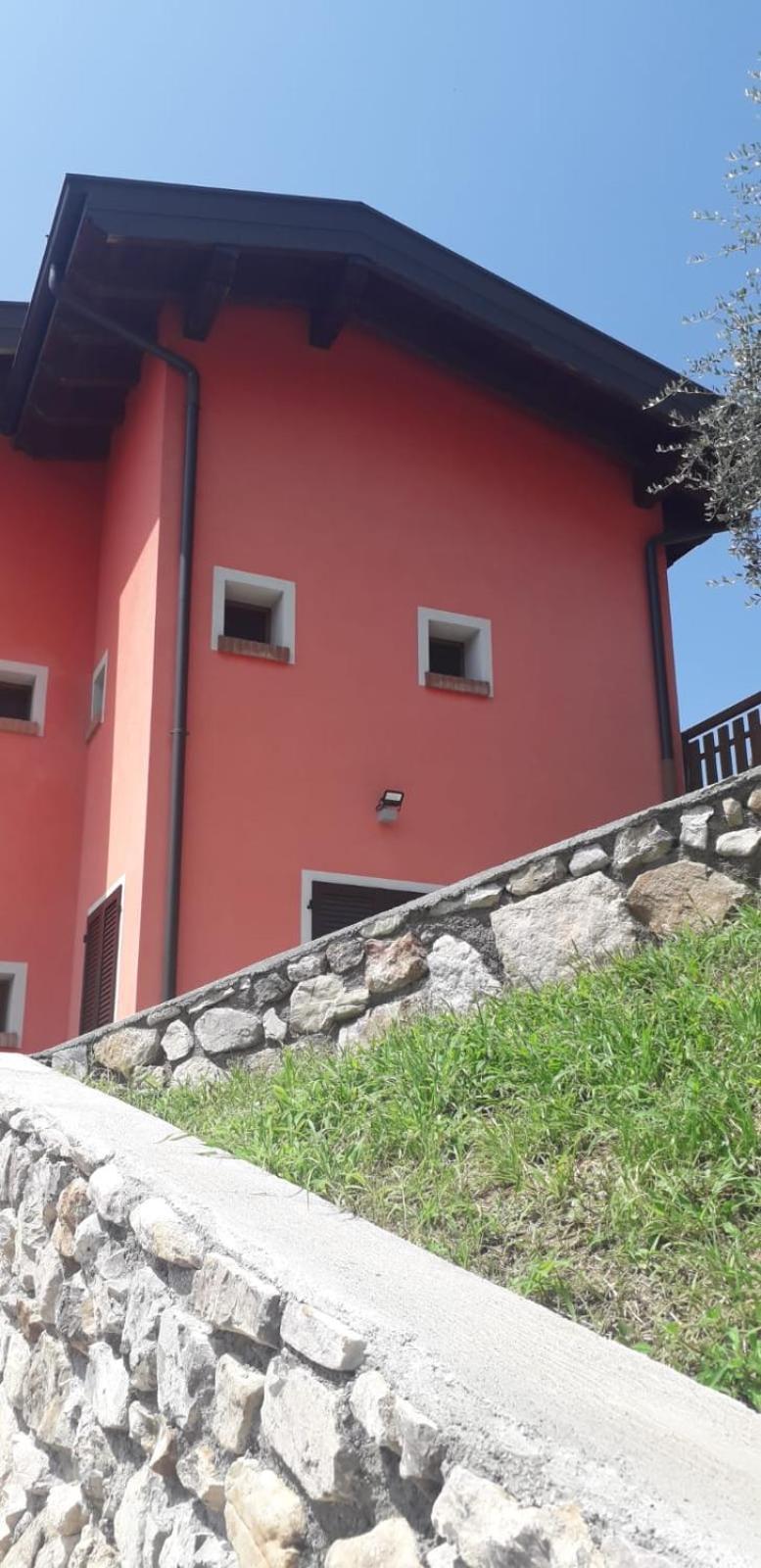Agriturismo Cascina Lert Мароне Экстерьер фото