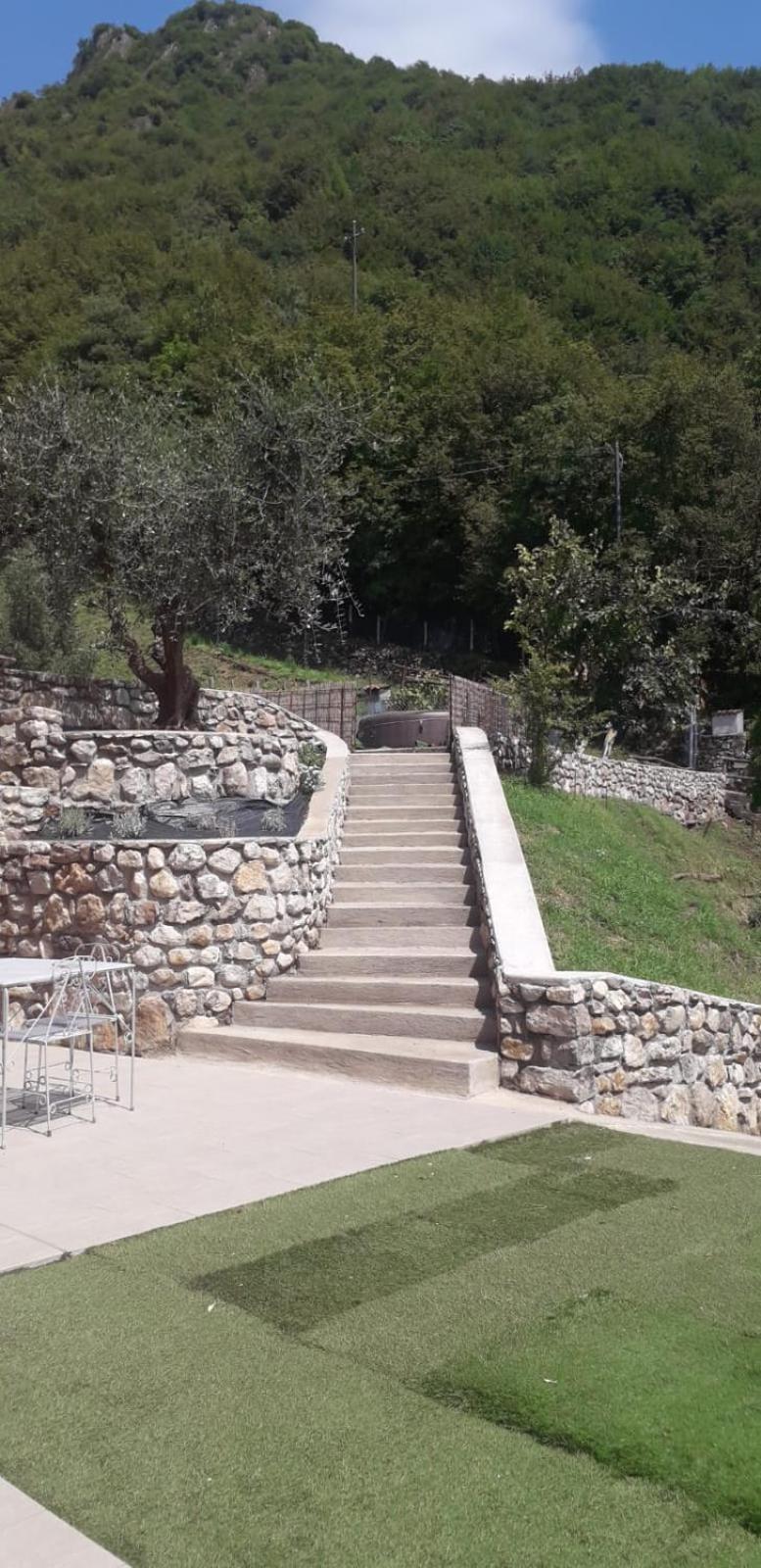 Agriturismo Cascina Lert Мароне Экстерьер фото